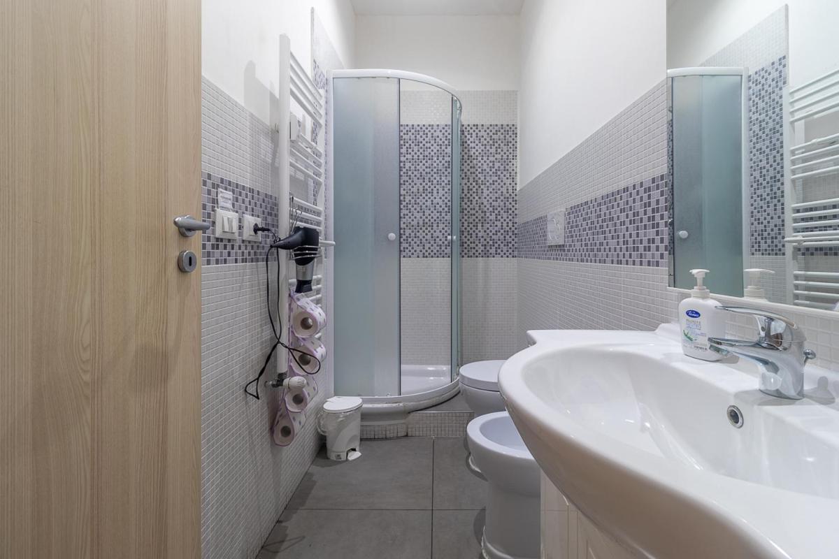 Bologna Bed Station Hotel Kültér fotó